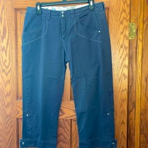 ATHLETA 8 shorts pants Grayish Blue 4 pockets drawstring waist EXCELLENT